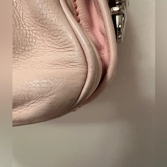 Marc Jacobs Leather Shoulder Bag in Blush Pink - Picture 7 of 15